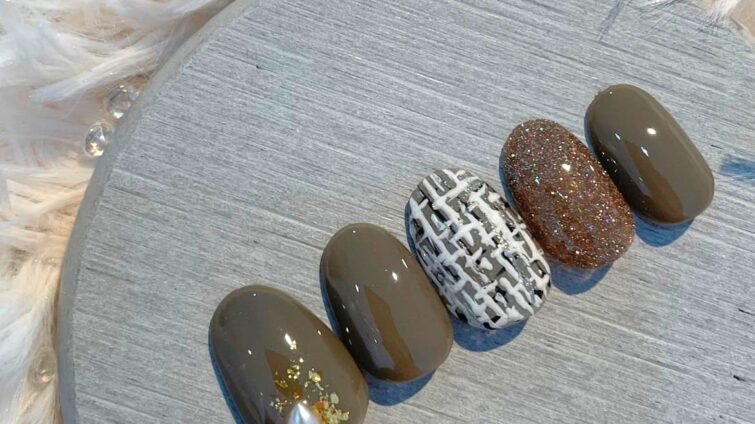 N010　カジュアル　20-60　7700円